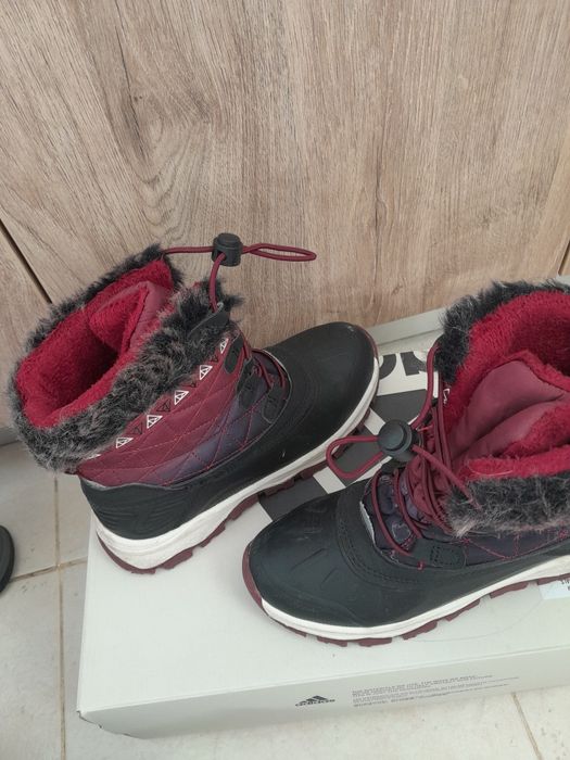 Зимни ботуши за момиче