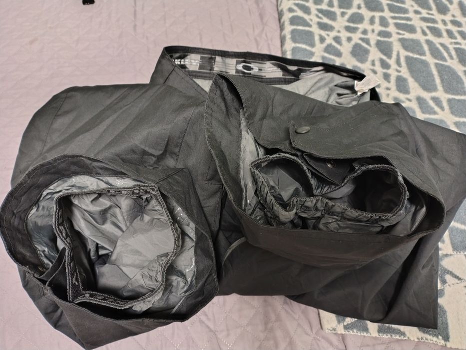 Pantaloni de snowboard Oakley