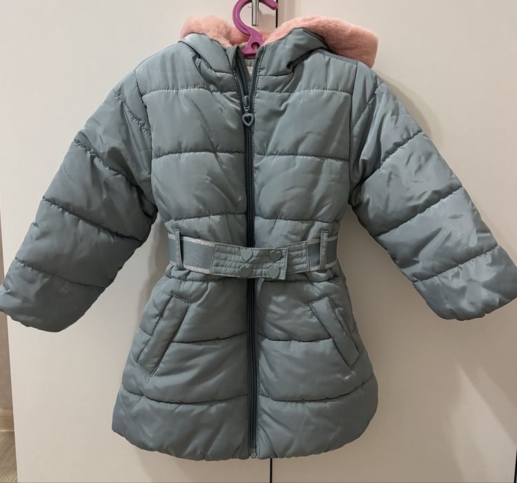 Зимняя куртка для девочки 98-104 см