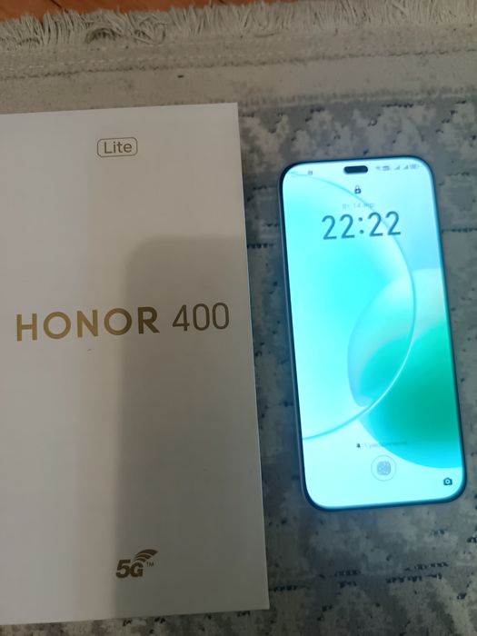 Хонор 400 лайт сатылады 1 ай усталган