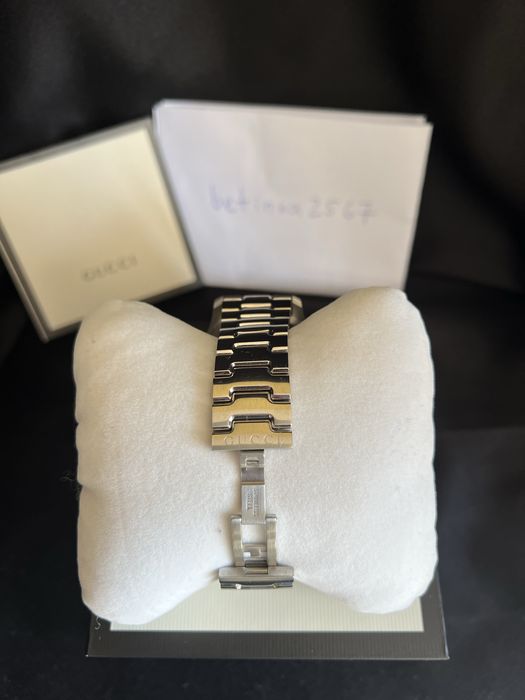 GUCCI Sport Оригинален часовник