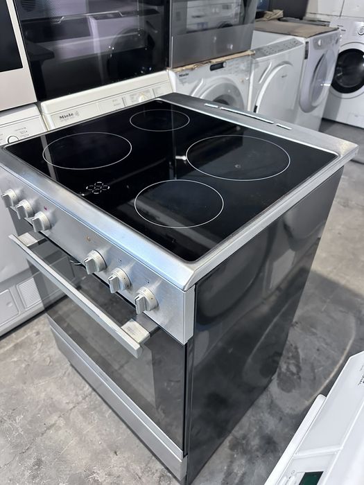 Печка +гаранция. Конвекция керамичен плот. Безплатна доставка за София