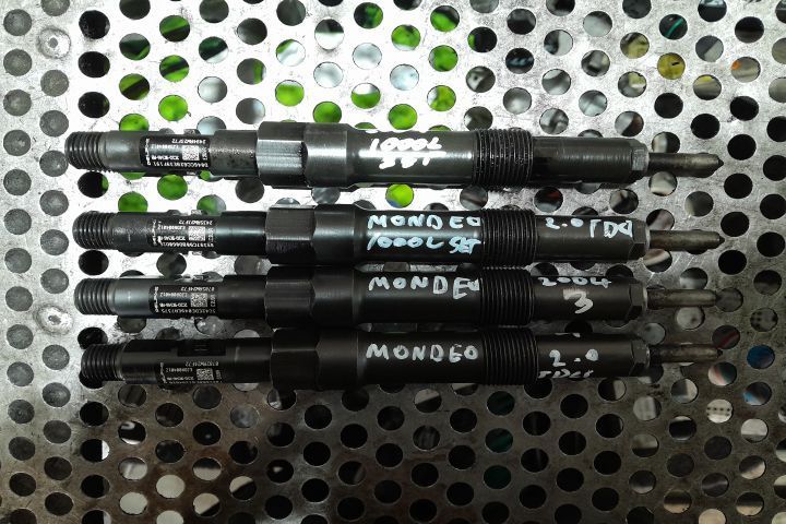 SET INJECTOARE 2C1Q-9K546-AB 2C1Q9K546AB Ford Mondeo MK3 [facelift] [