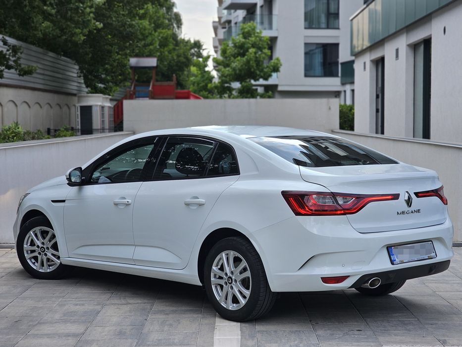 RENAULT Megane 2021 — imagine 3