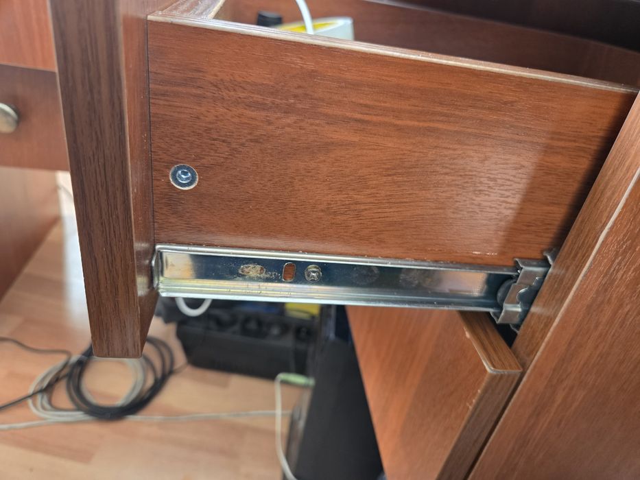 Продам столы в отличном состоянии