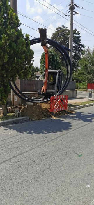Vând, Închiriez miniexcavator Hitachi 3t.