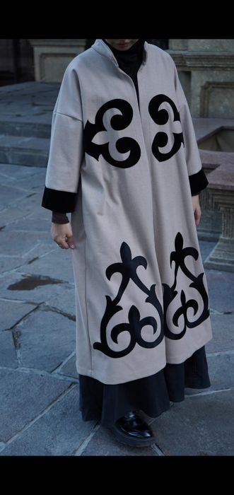 Шапан оюланған 25000 тг.