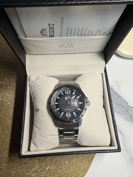 Продам часы Orient FUG1X004B9