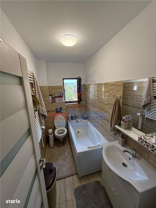 Rediu - Dealul Zorilor - Apartament 2 camere cu parcare