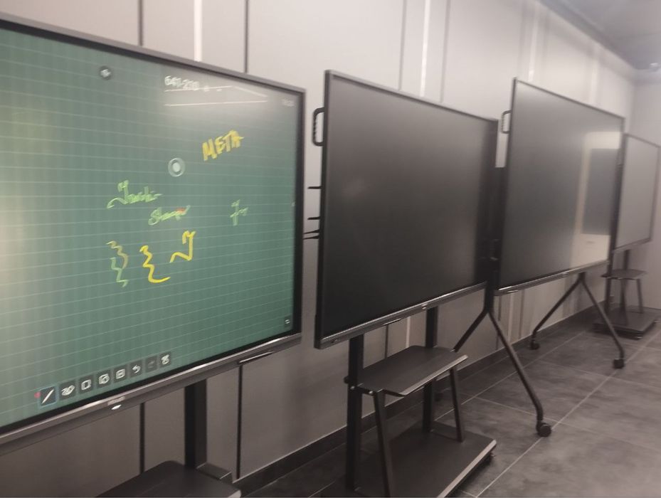 Интерактивный панел 65* 75* 86* Android 13/14 4K Доставка есть