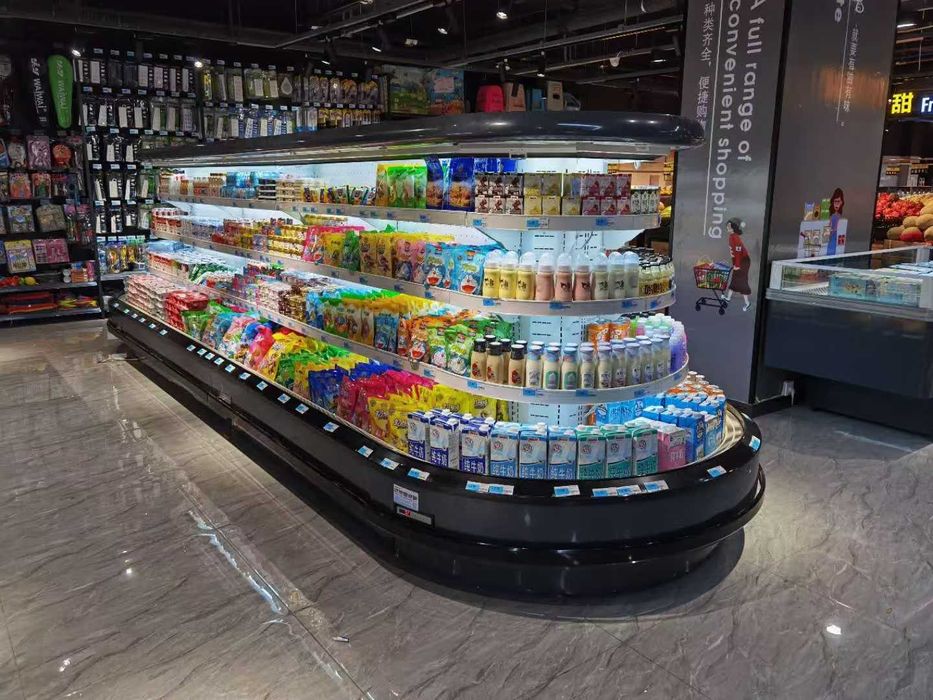 Vitrina refrigerare PROMO / NOU / Profesional / 364 cm L x 180 cm l