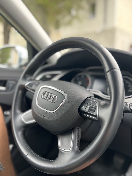 Volan Audi a4 b8