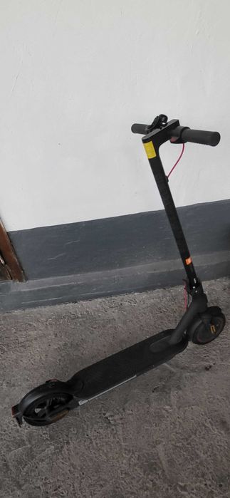 Продам самокат Xiaomi