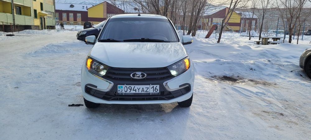 Гранта лифтбек 2023 г