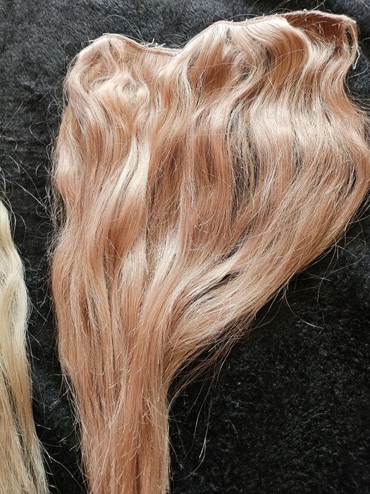 Естествени коси на Арт Форум и Диверсо