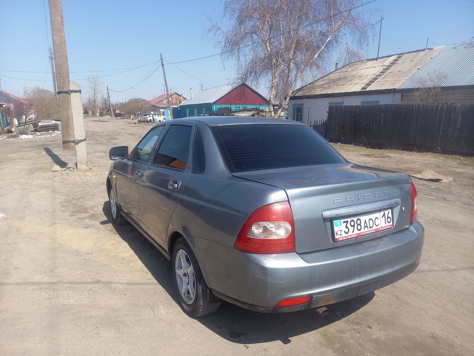 Продам Приору 2013г