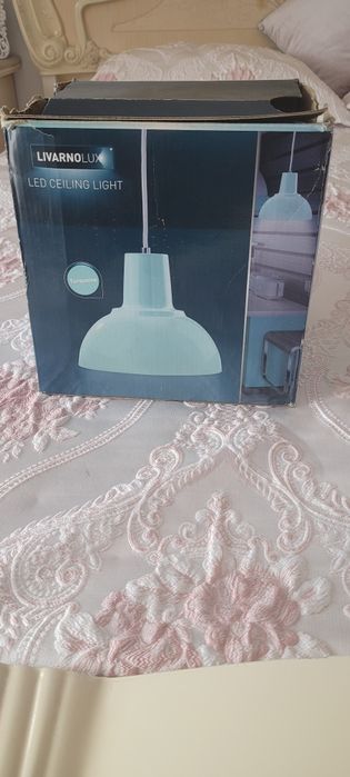 Plafoniera cu leduri