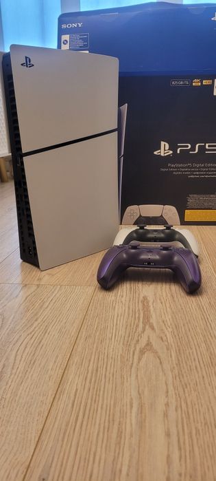 Playstation 5  825 GB