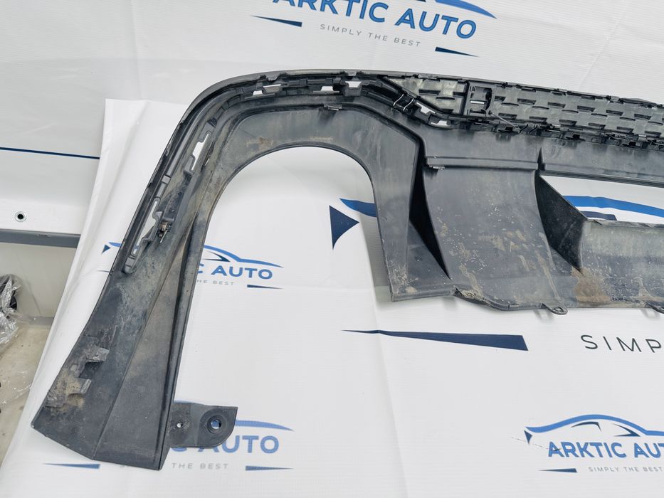 Spoiler inferior bara spate Audi RS Q3 Sportback cod 83A807568D