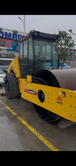 Грунтовый каток Sinomach 16T