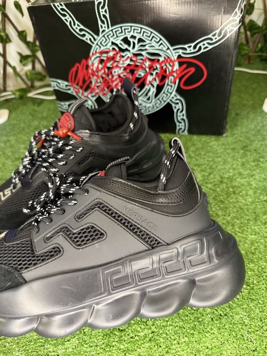 Versace Chain Reaction Black