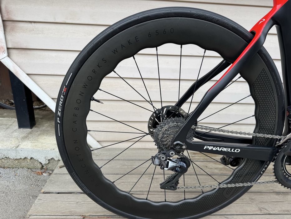 Карбонов велосипед Pinarello Dogma F12