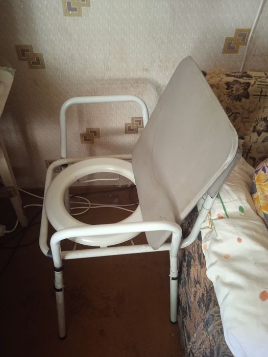 Продам био туалет ,