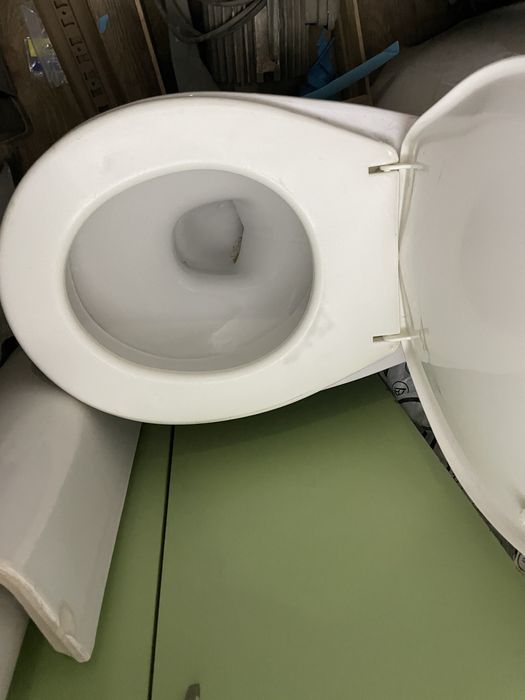 Унитаз ванное раковина