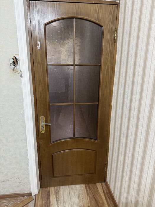 Двери и комплектующие