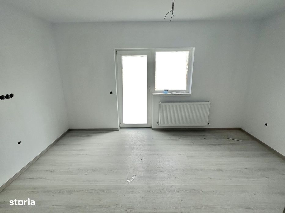 RATE LA DEZVOLTATOR! CANALIZARE! Asfalt! Vila 3 camere - Rediu