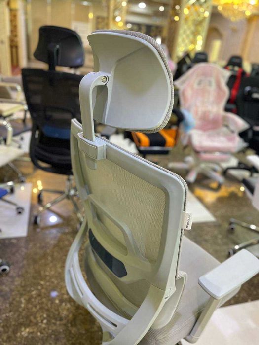 сетчатое кресло для персанала  по оптовом ценам