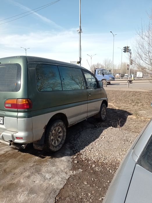 Делика булка 1996