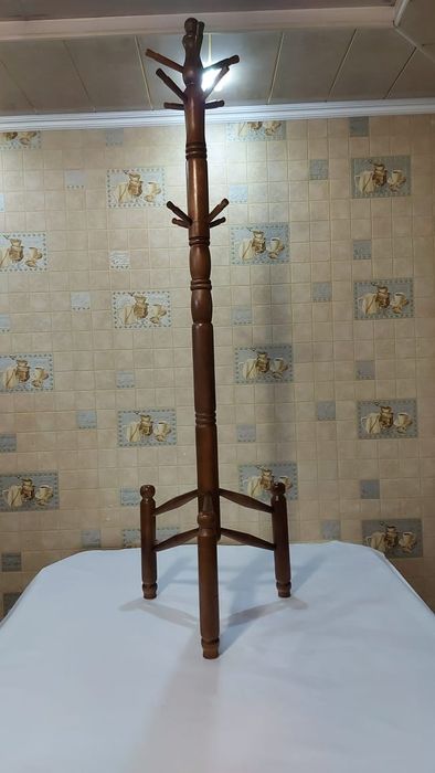 Вешалка напольная "немой слуга"