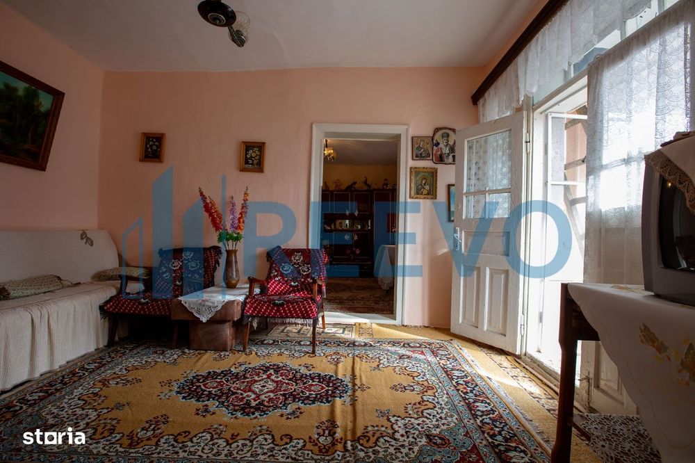 Casa si teren 3365mp Sascut