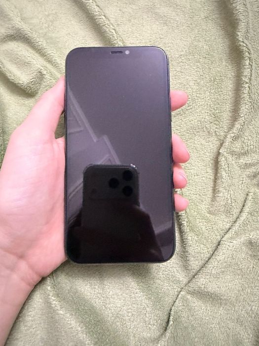 iPhone 11 pro буу