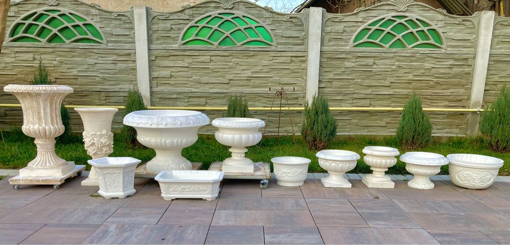 Stalp ornamental piedestal praf de marmura