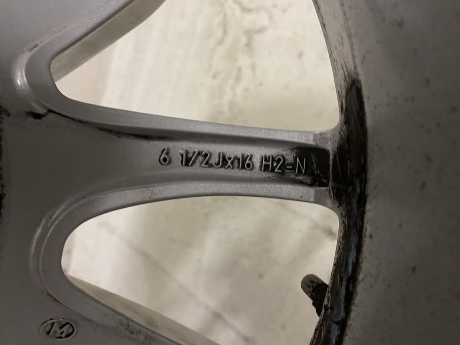 БМВ Джанти 16 Цола! BMW Зимни  Гуми и джанти 205/55/16