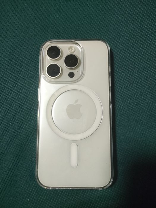Продам iPhone 15 pro