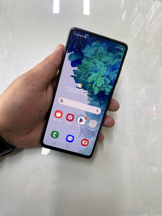 S20FE (128GB) в идеальном состояний