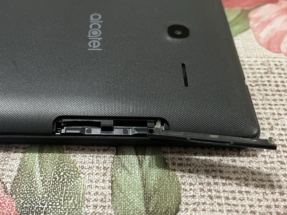 Таблет Alcatel ONETOUCH PIXI 4 7" [модел 9003X]