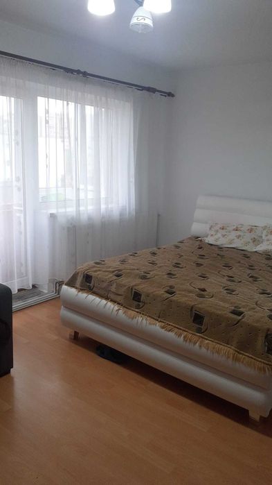PF Vand apartament 3 camere decomandate in Marasti