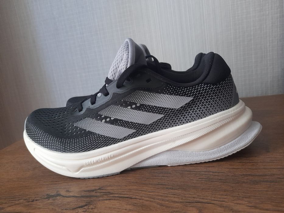 Adidas Supernova маратонки 38 номер.