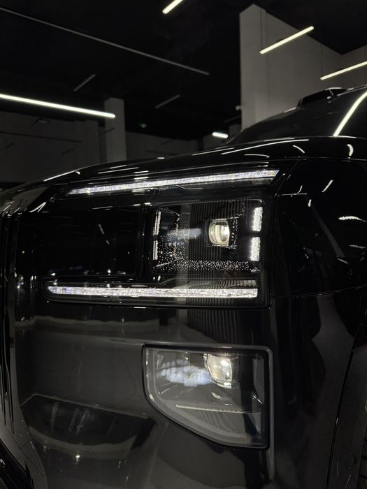 Zeekr 9x hyper all black