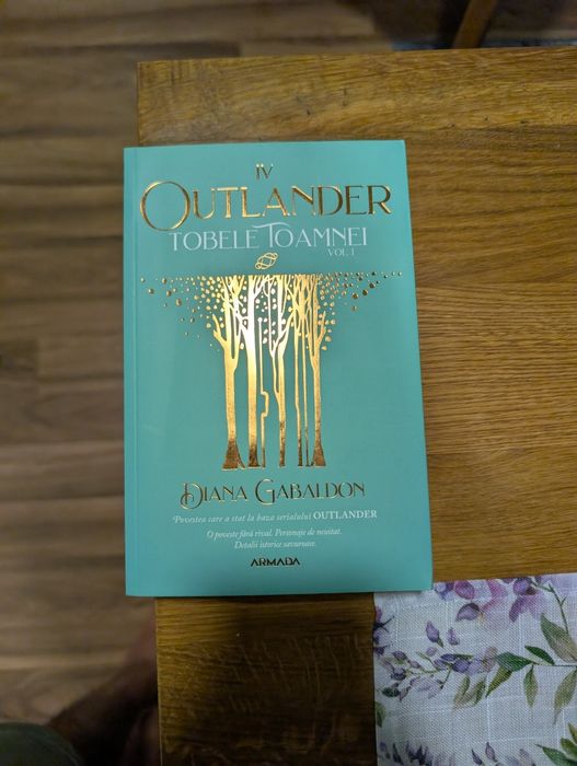 Outlander, 6 volume