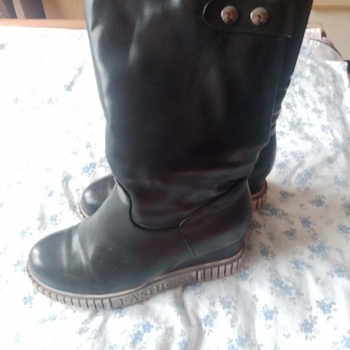 Продам  сапоги  б/у