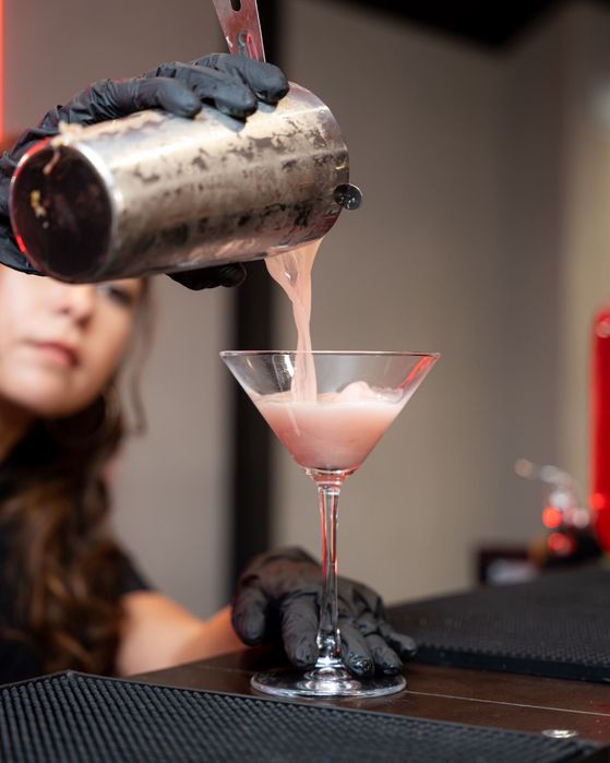 Bar Mobil FIESTA DRINKS-Cocktailurile noastre,amintirile voastre!+ARTIFICII-pirotehnist profesional