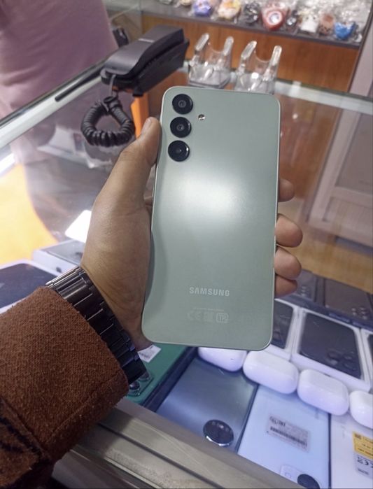 Samsung A16  6/128 tali tel hamasi chotki aybi yoq