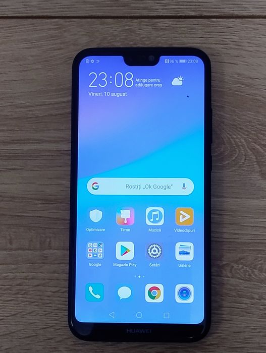 Huawei P 20 lite 4gb de RAM/64gb memorie stocare