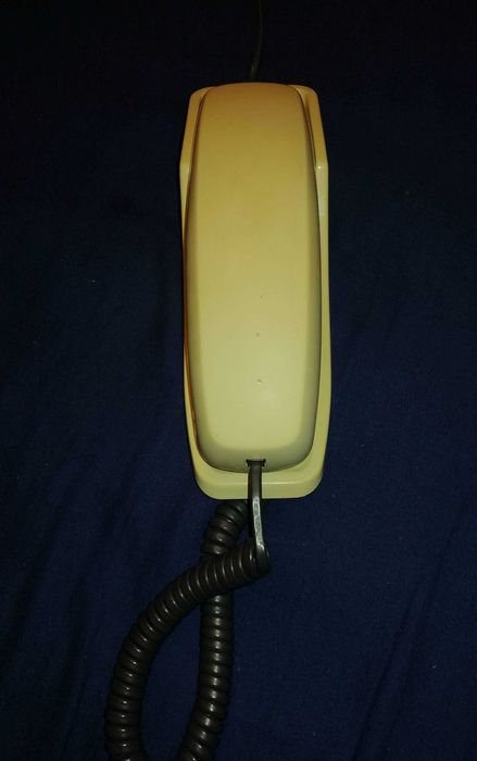 Домашен стационарен телефонен апарат