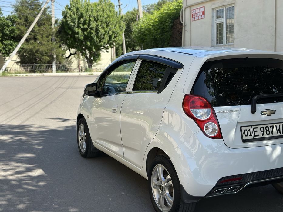 Chevrolet Spark 2015 — 8